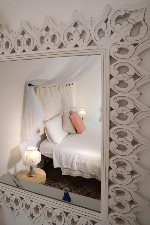 Old Town Secret Garden Apartment อาลเกโร ภายนอก รูปภาพ